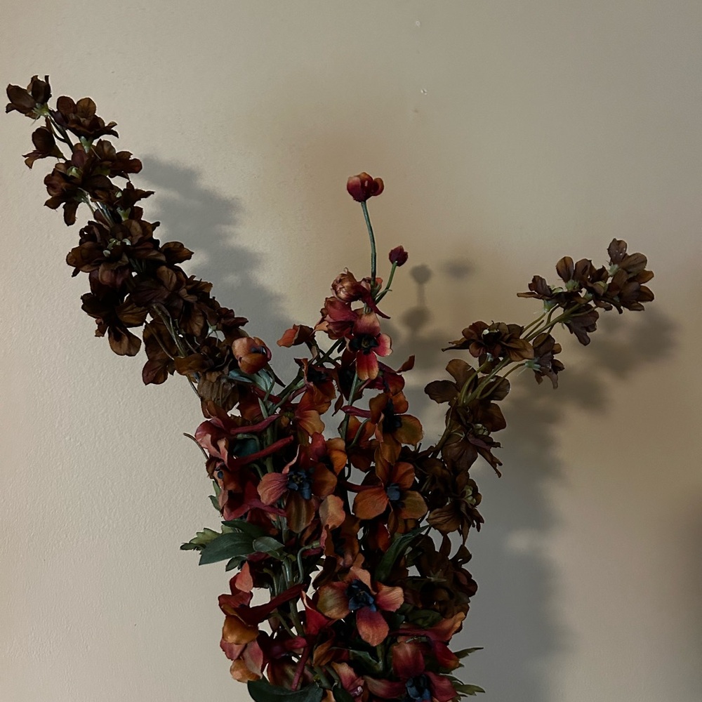 Elegant Artificial Floral Arrangement - Picture 3 of 5